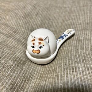 Loulou Piggy White and Brown Cat Spoon